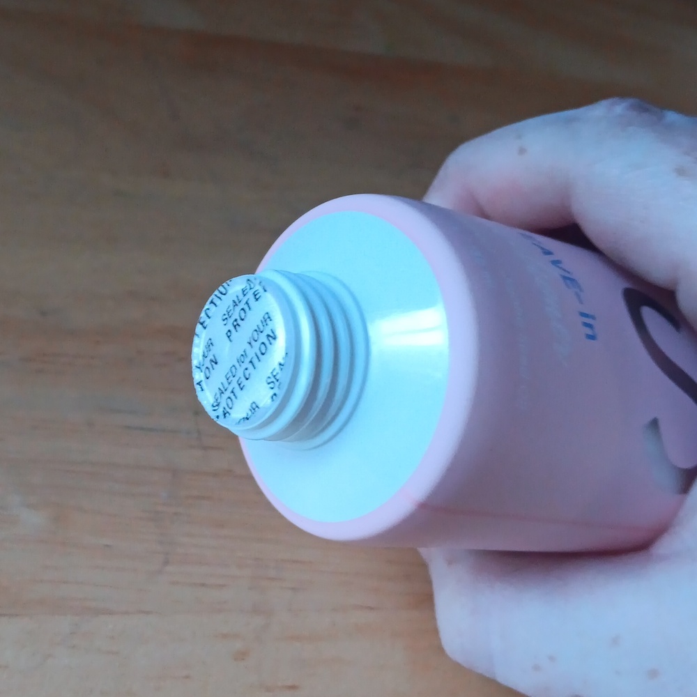 Silk'e Leave In Conditioner - Picture 3 of 5
